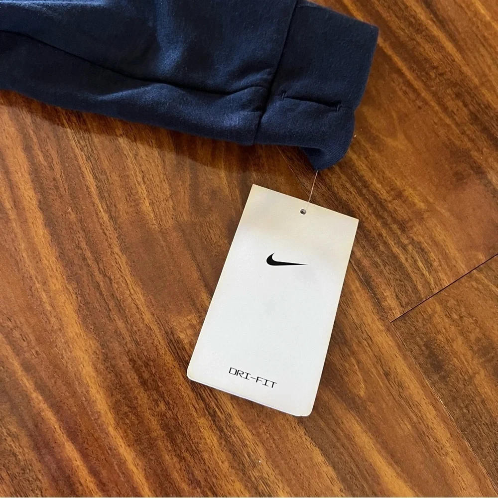 NWT Nike Boys Dri-Fit Zipup Hoodie Navy Blue Ted size 7